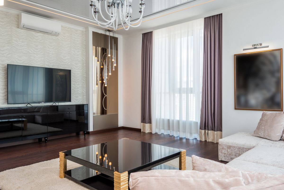 Salon contemporain haut de gamme d'un bien immobilier